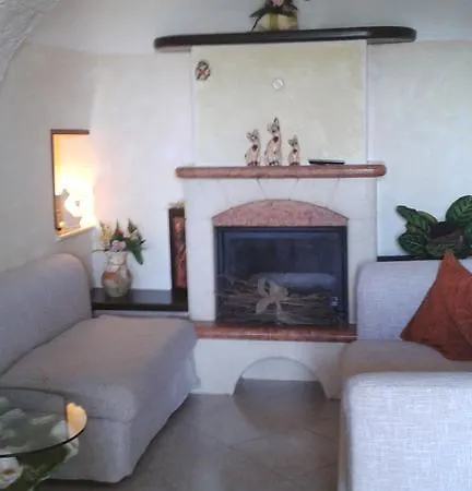 I Trulli Del Conte Chalet